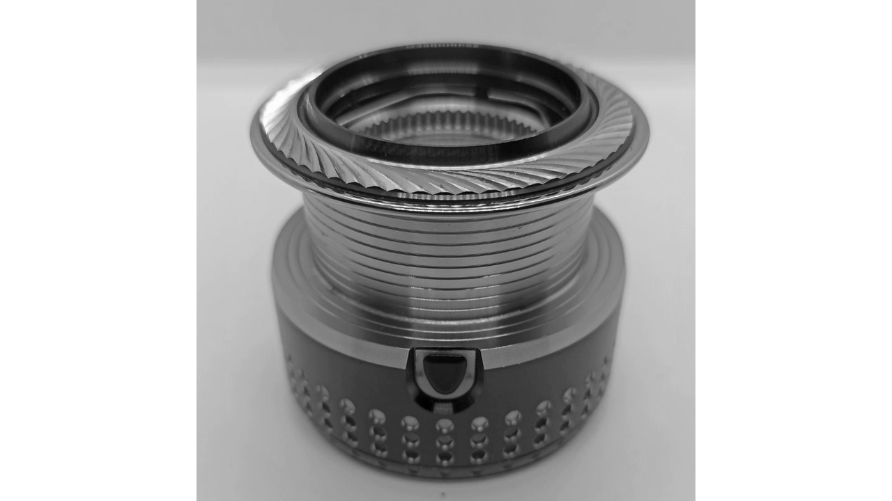 Шпуля daiwa exist 50th edition Шпуля daiwa exist 50th edition