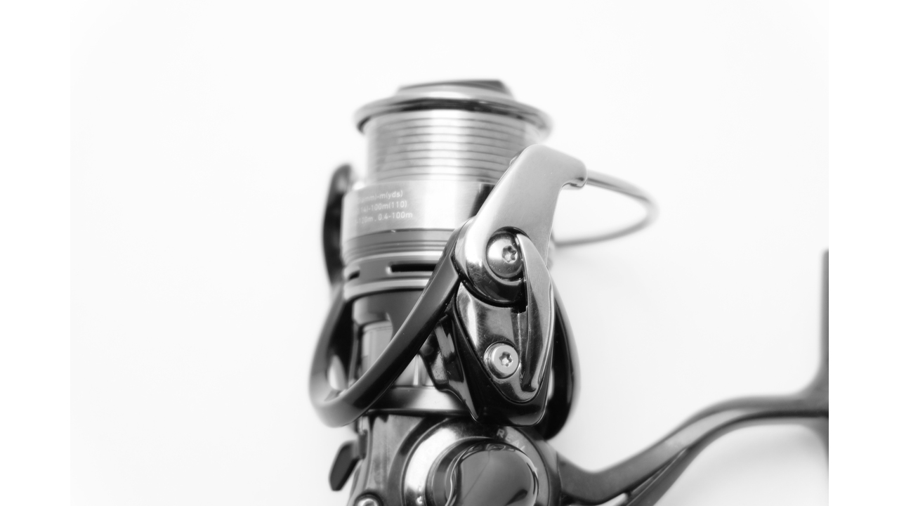 Катушка спиннинговая daiwa aegis 13 1003rh Катушка спиннинговая daiwa aegis 13 1003rh