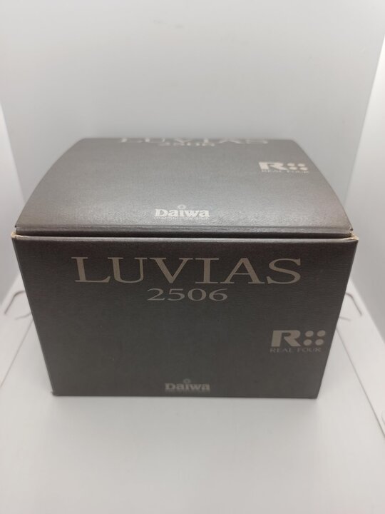 Катушка безынерционная daiwa luvias 07 2506
