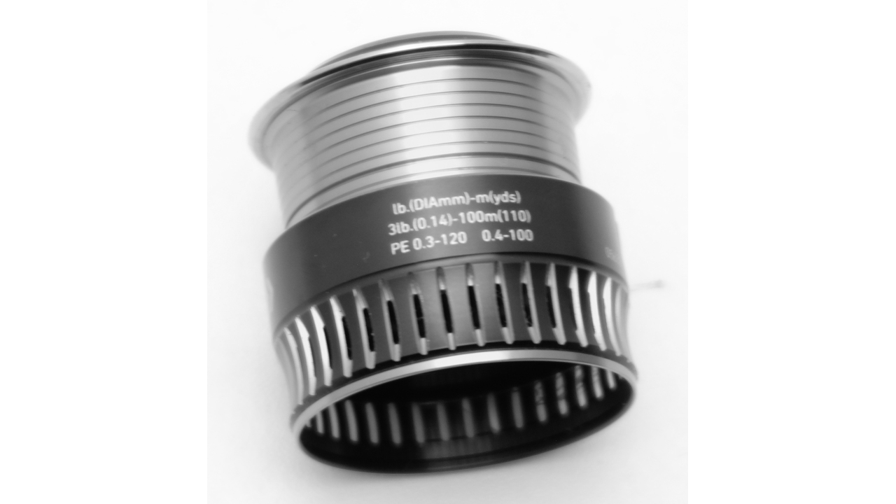 Шпуля daiwa certate 16 1003
