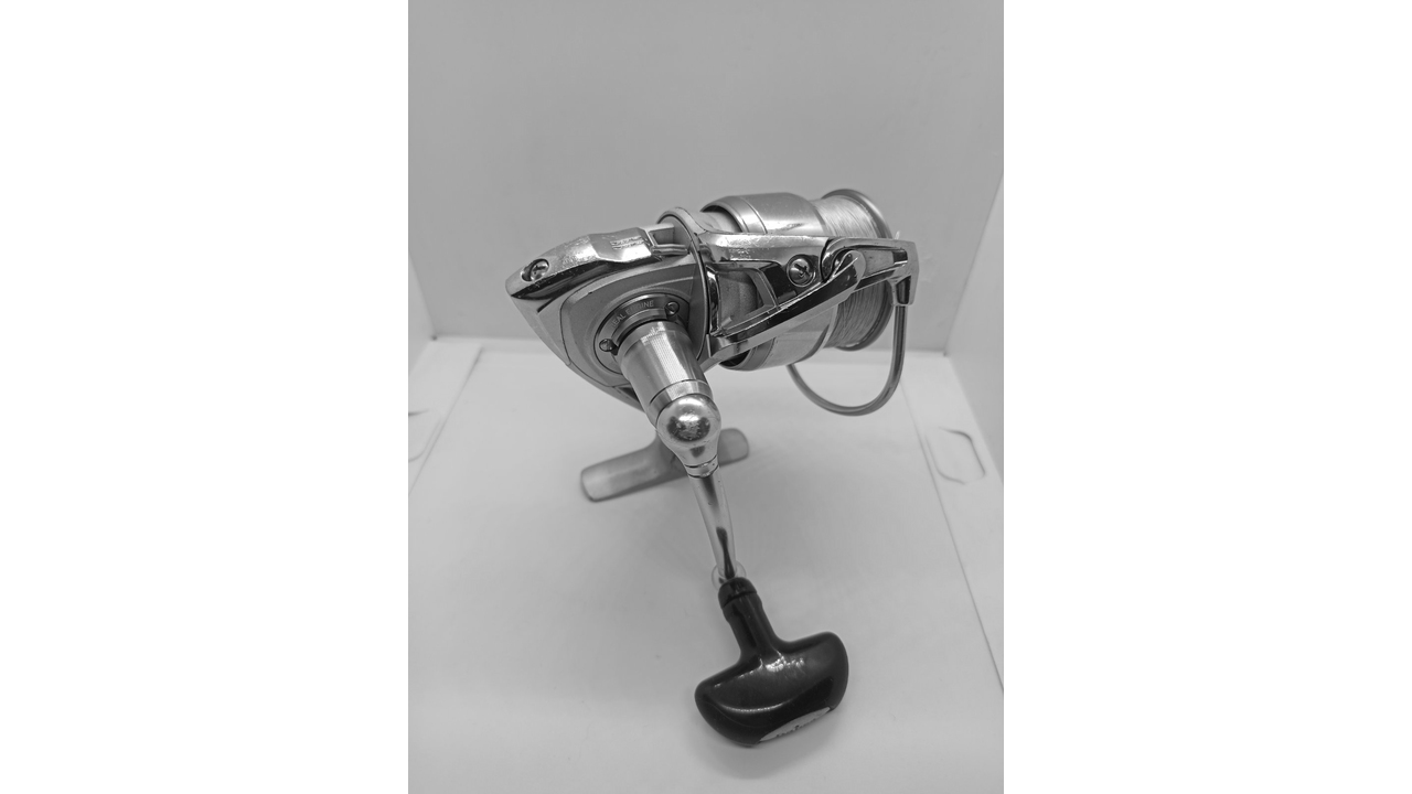 Катушка спиннинговая daiwa luvias 07 2506  