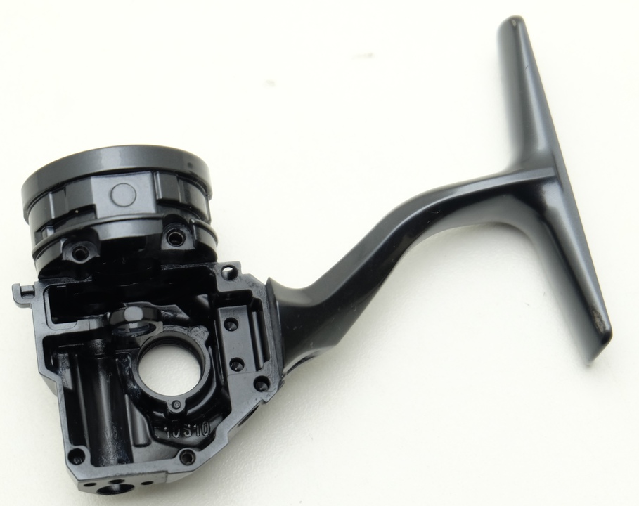 Корпус shimano vanquish 12 c2000hgs деталь на схеме под номером 148