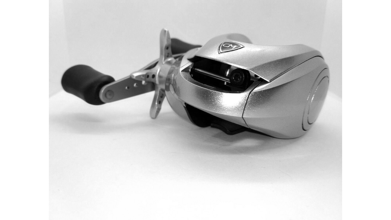 Катушка мультипликаторная shimano chromica 100b right hand Катушка мультипликаторная shimano chromica 100b right hand