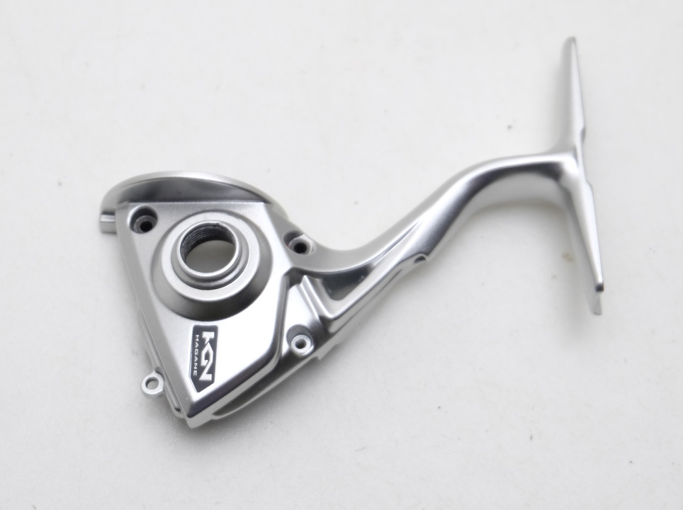 Крышка корпуса shimano stradic 15 2500s/2500/c3000 деталь на схеме под номером 61
