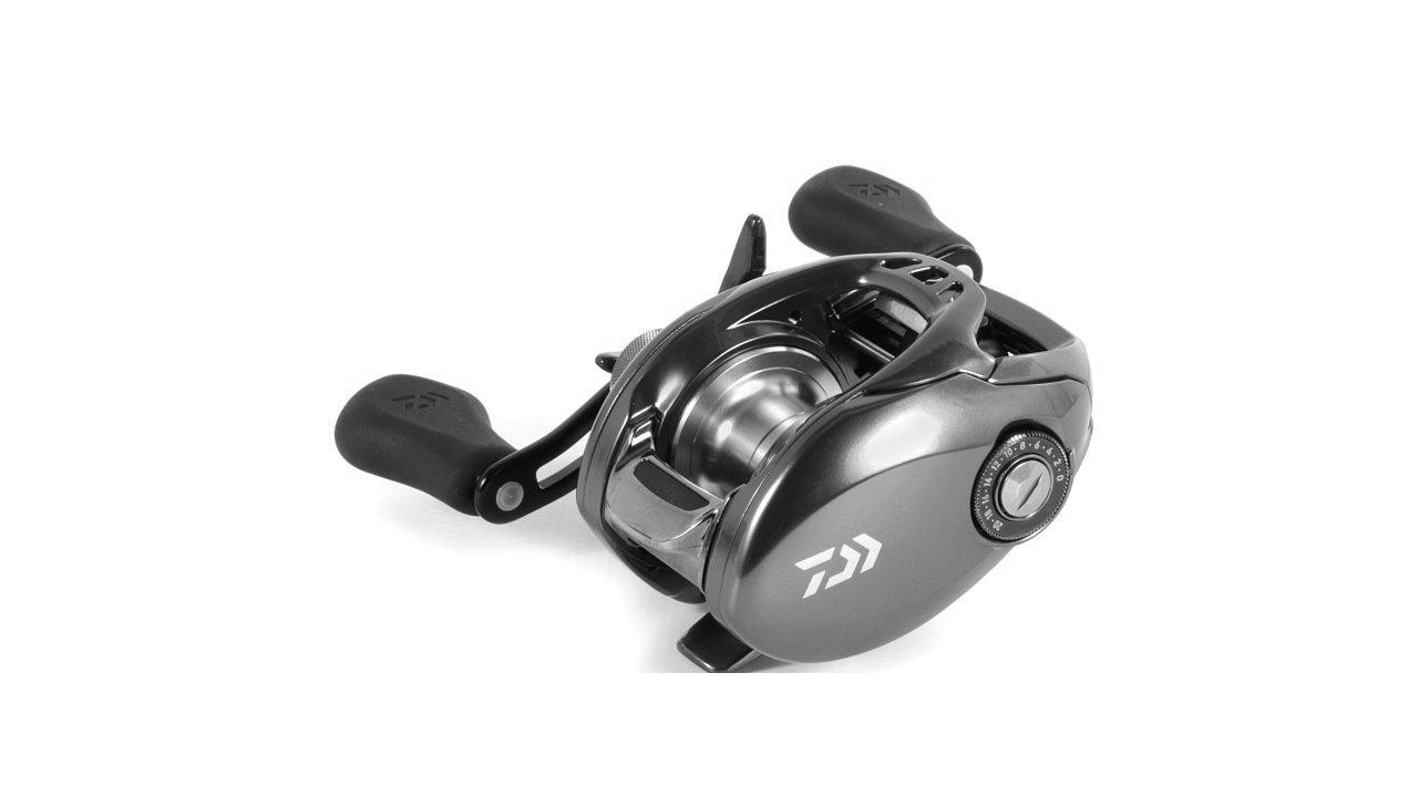 Гайка + накладка+ винтик daiwa tatula sv tw 103xsl 8.1 деталь на схеме 93, 94, 95