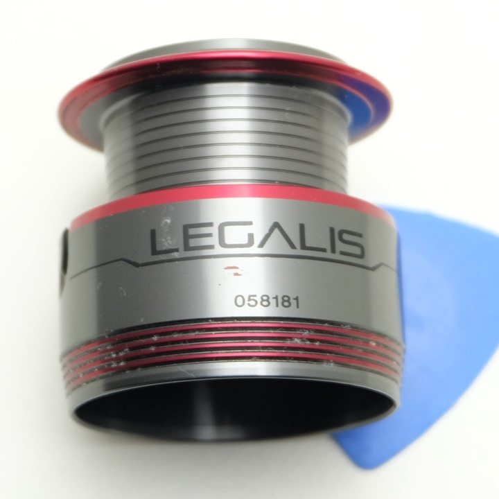 Шпуля daiwa legalis 2000