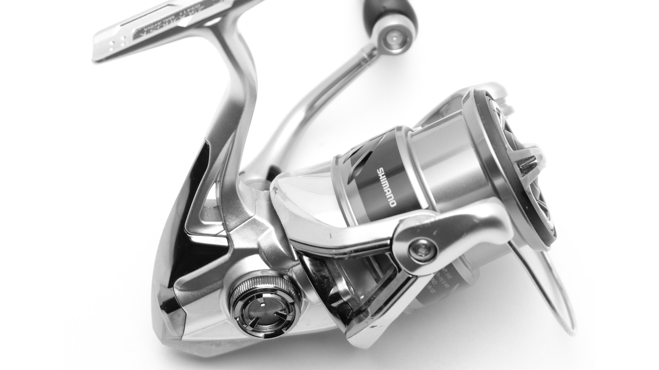 Катушка shimano stradic 15 2500hgs новогодняя цена!