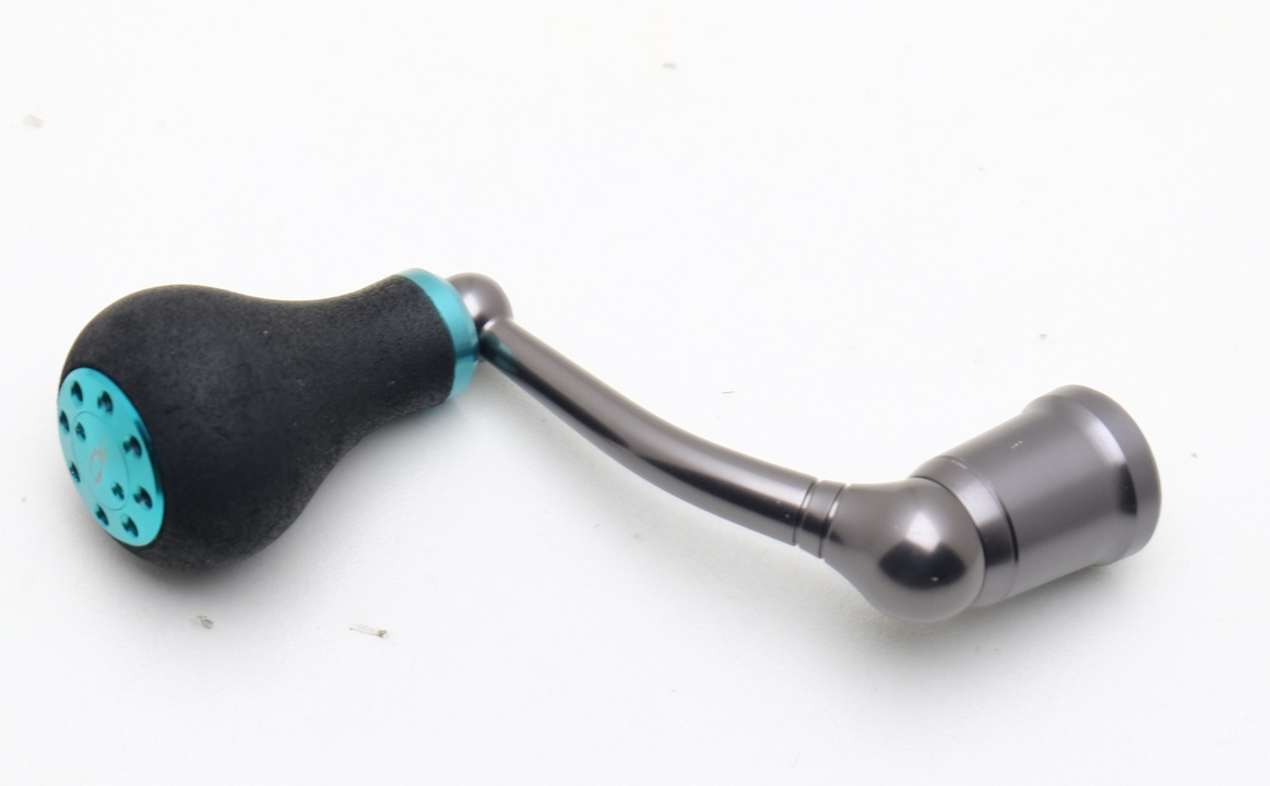 Ручка daiwa emeraldas colossal 2508rh