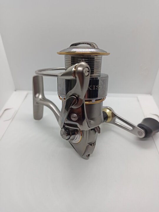 Катушка безинерционная daiwa exist 05 2500