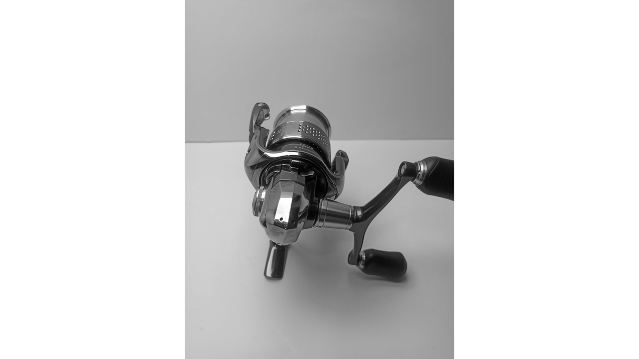 Катушка спиннинговая shimano stella 10 c3000dh Катушка спиннинговая shimano stella 10 c3000dh