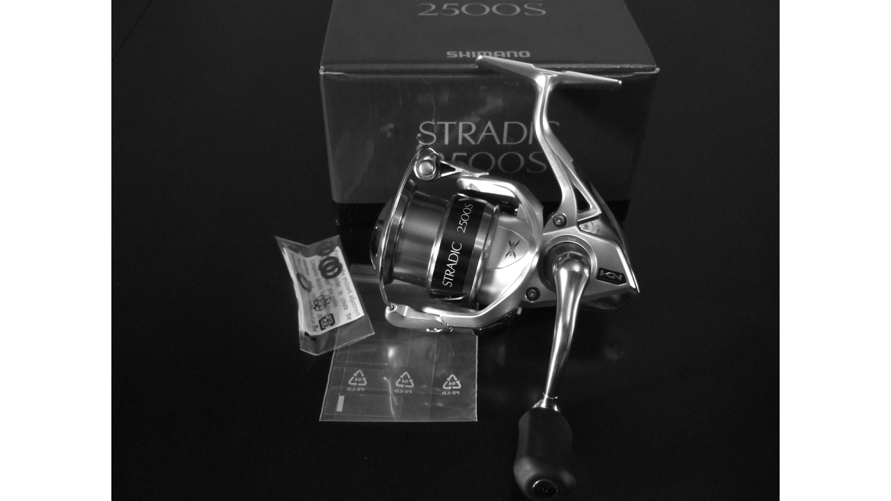 Shimano 15 stradic 2500s Shimano 15 stradic 2500s