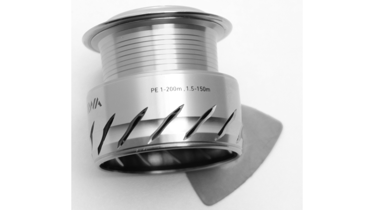 Шпуля spool daiwa certate 13 2510r-pe/2506/2508/2500