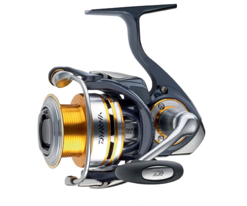 Рог daiwa certate 10 2500r деталь на схеме 34