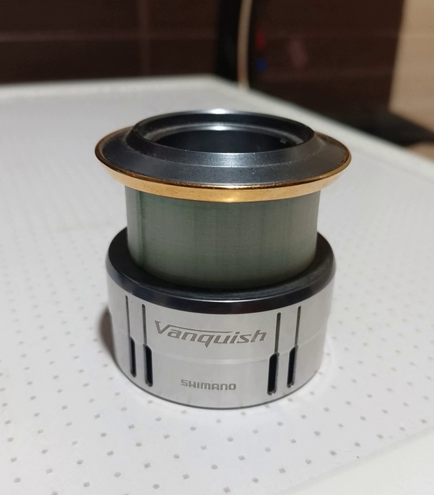 Шпуля shimano vanquish 12 4000