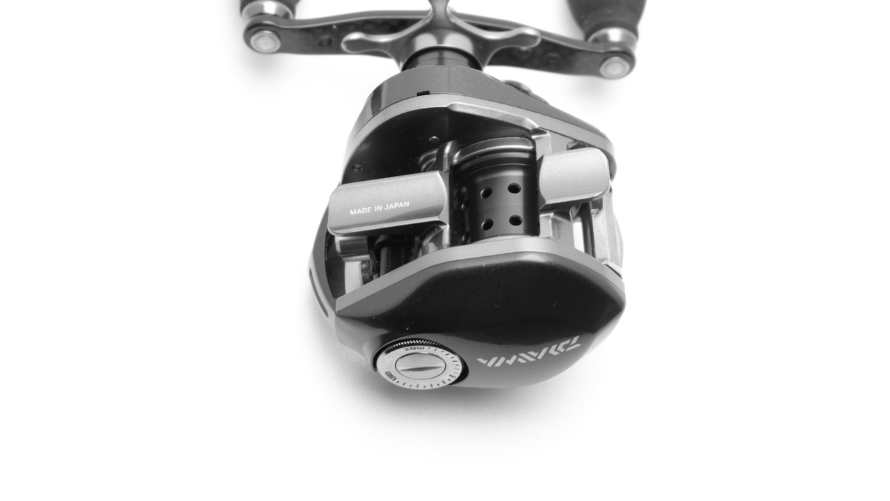 Мультипликаторная катушка daiwa alphas 105hl finesse custom коллекционное состояние  