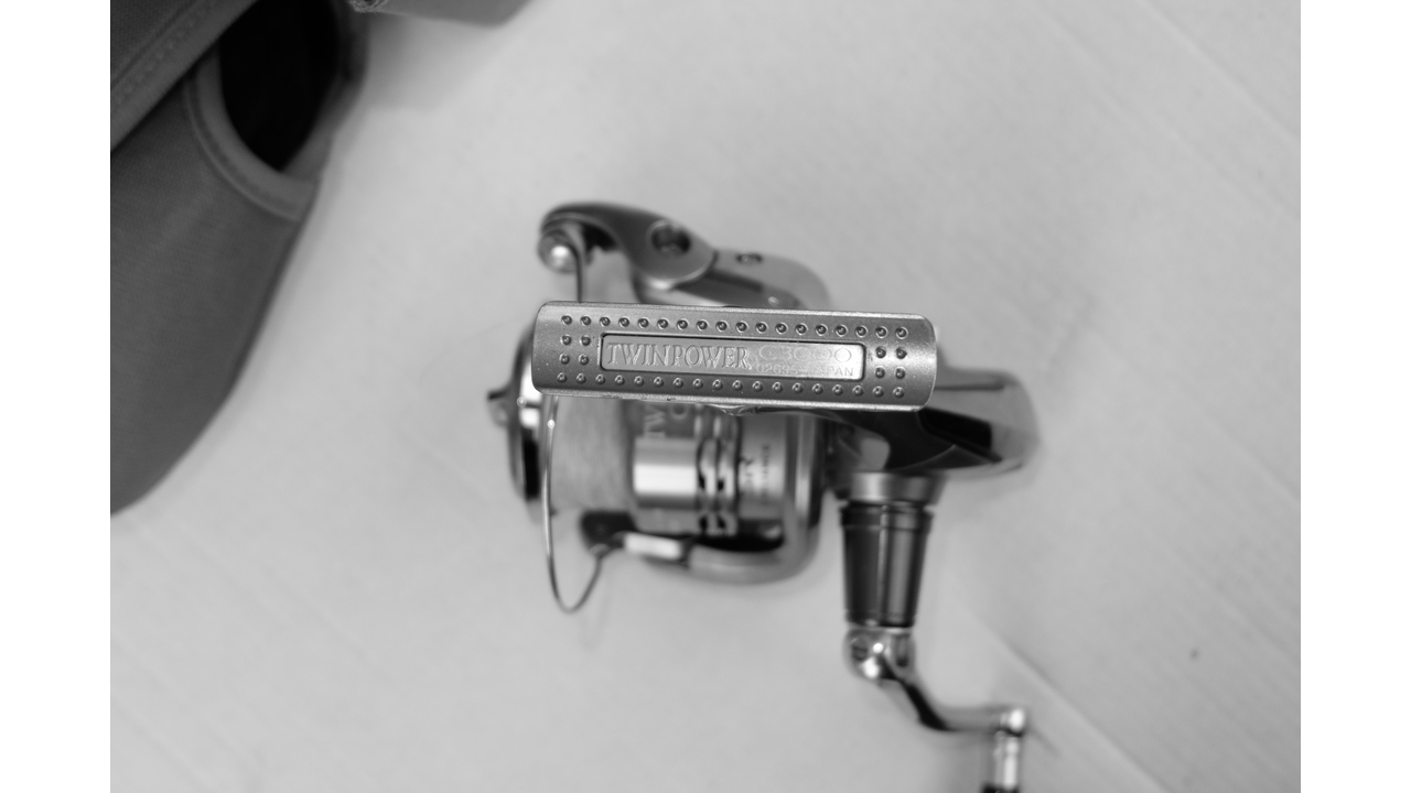Shimano twinpower 11 с3000 с то суперцена Shimano twinpower 11 с3000 с то суперцена