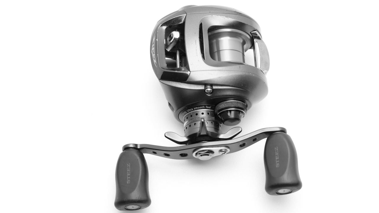 Мультипликаторная катушка daiwa steez 100hl 