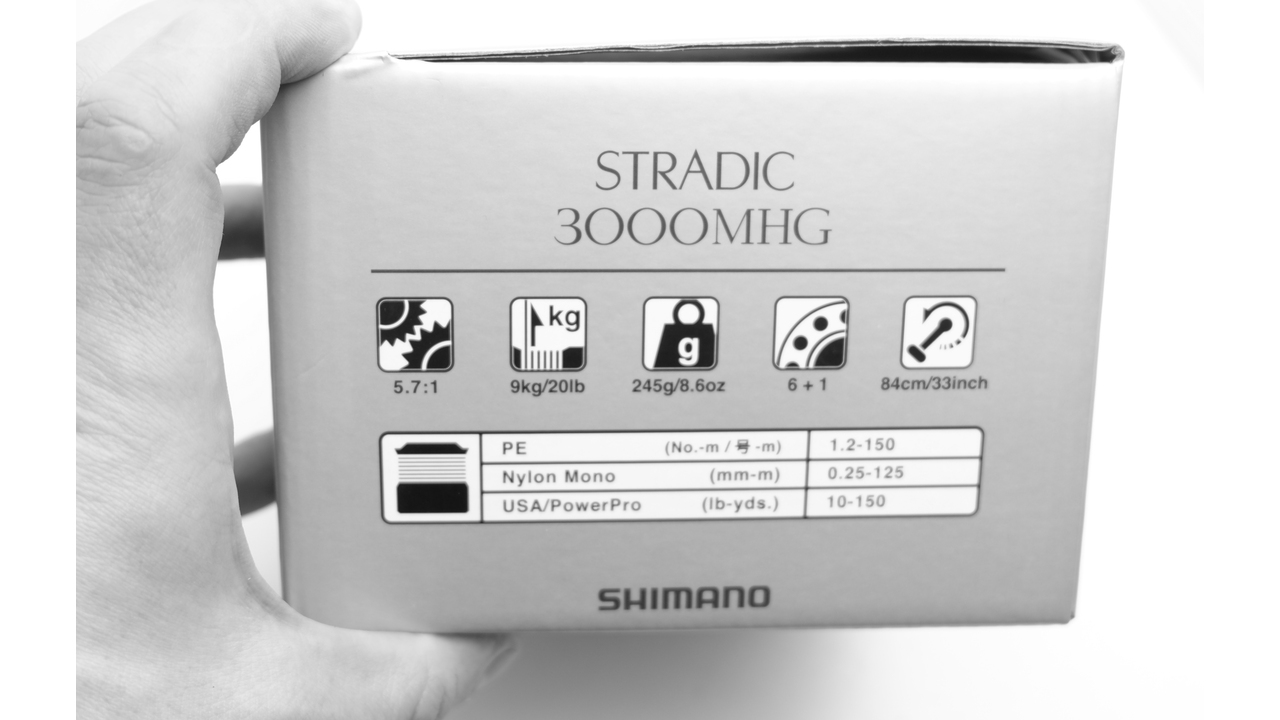 Катушка спиннинговая shimano stradic 23 3000mhg новая Катушка спиннинговая shimano stradic 23 3000mhg новая