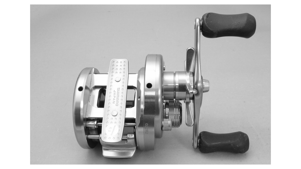 Shimano 09 calcutta conquest 201-dc baitcasting reel