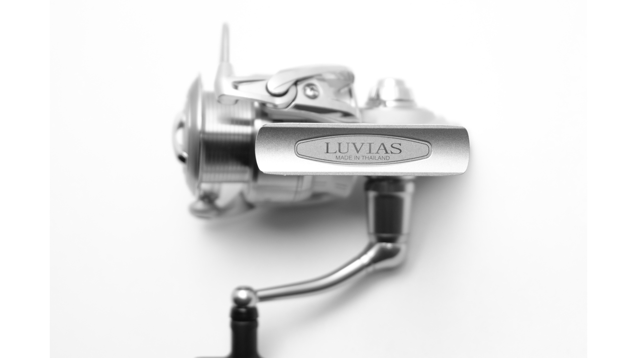 Катушка спиннинговая daiwa luvias 07 2500r суперпредложение!