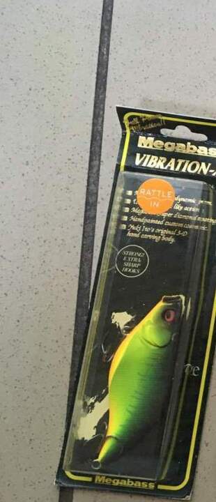 Раттлин megabass vibration x 70 mm 21гр цвет mat tiger