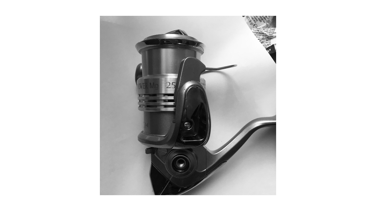 Shimano twinpower 09 mg 2500s Shimano twinpower 09 mg 2500s