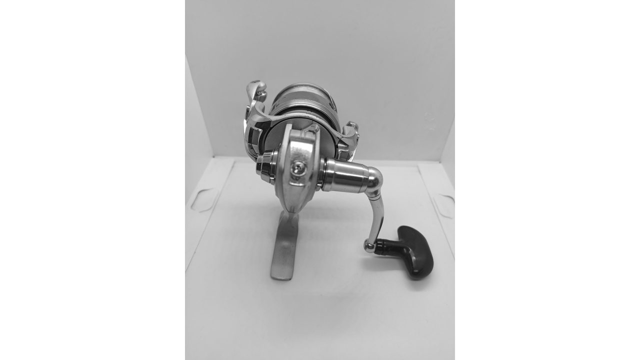 Катушка спиннинговая daiwa luvias 07 2506  