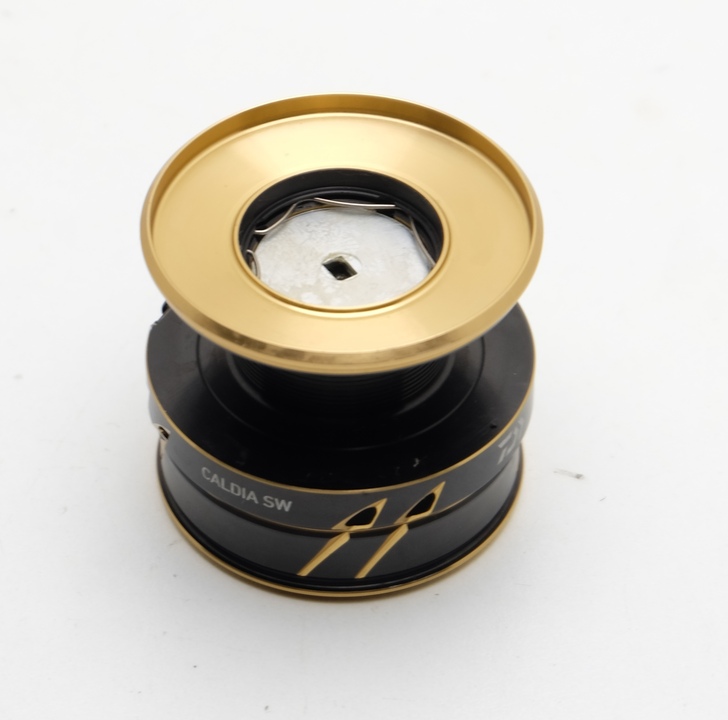 Шпуля daiwa 22 caldia sw 4000-cxh