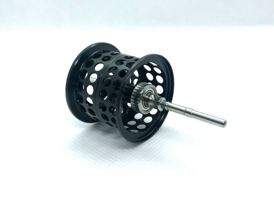 Шпуля для lew's slp series microcast spool d.32 black Шпуля для lew's slp series microcast spool d.32 black