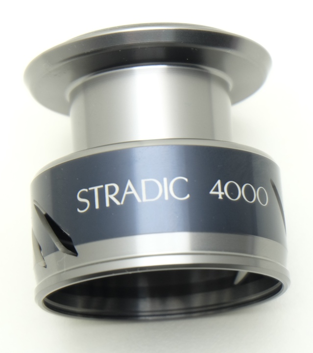 Шпуля shimano stradic 15 4000