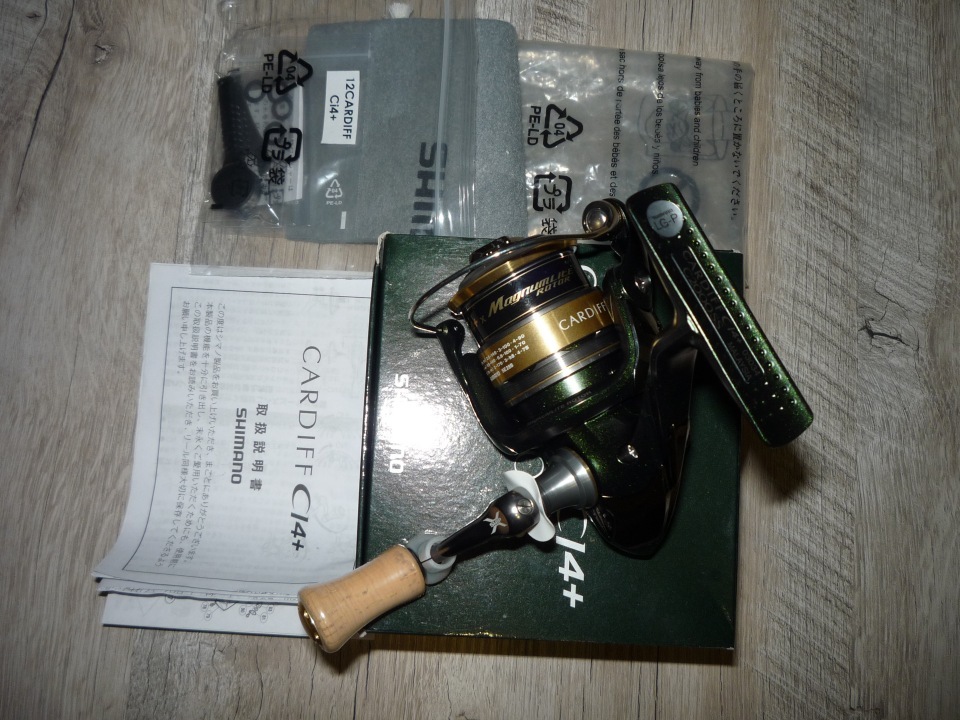 Катушка спиннинговая shimano '12 cardiff ci4+ c2000ss