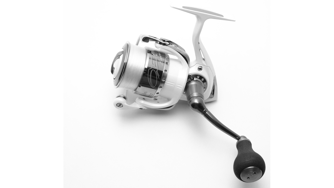 Катушка спиннинговая daiwa emeraldas 09 2506 с то!