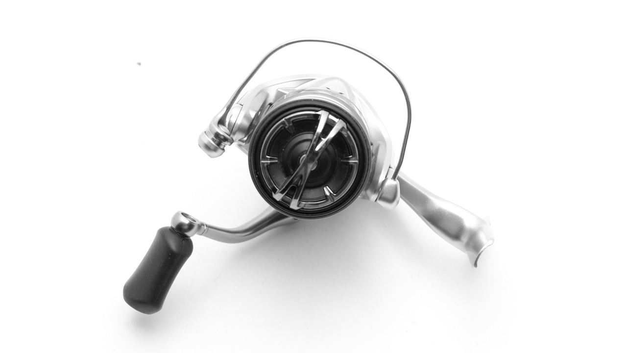 Катушка безинерционная shimano stradic 15 2500hgs jdm суперцена!