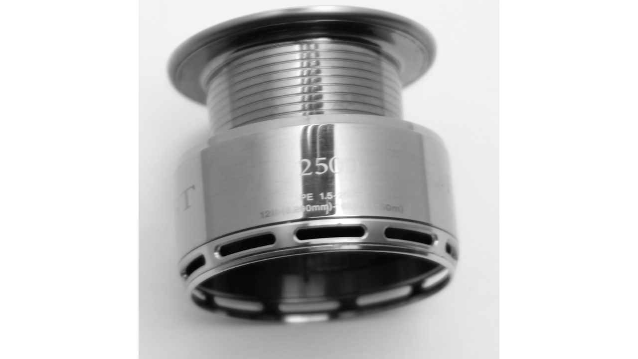 Шпуля daiwa exist 05 2500 Шпуля daiwa exist 05 2500