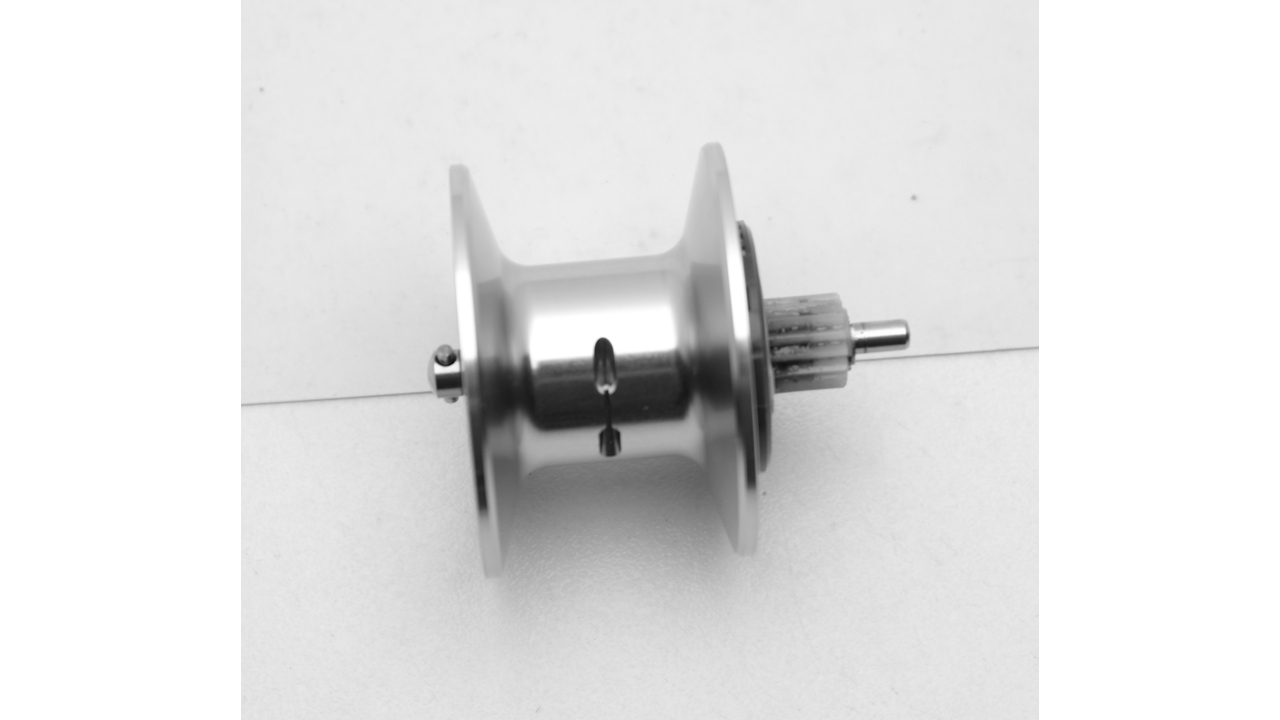 Шпуля daiwa millionaire 200l bb
