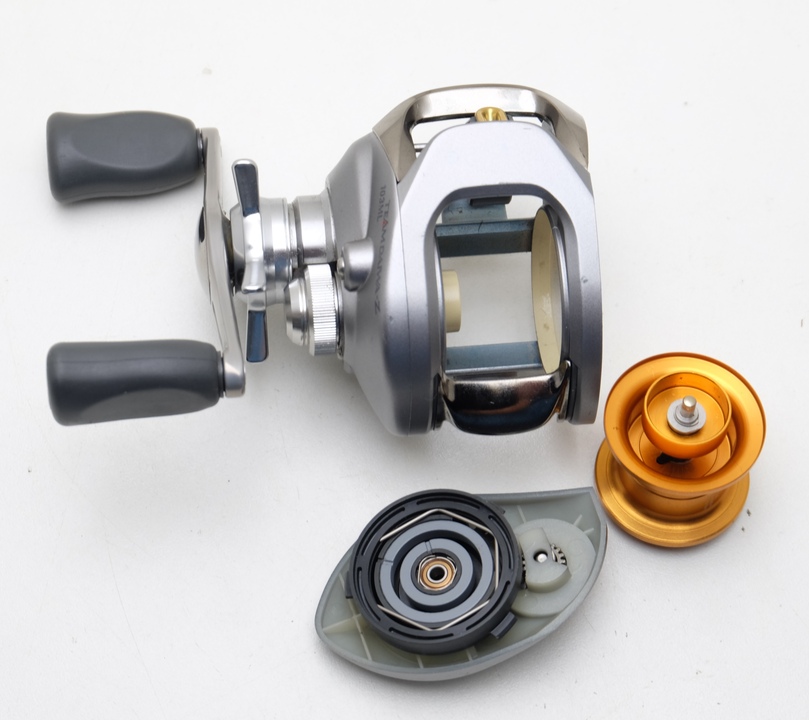 Катушка мультипликаторная daiwa td-z 103ml c sv шпулей и то
