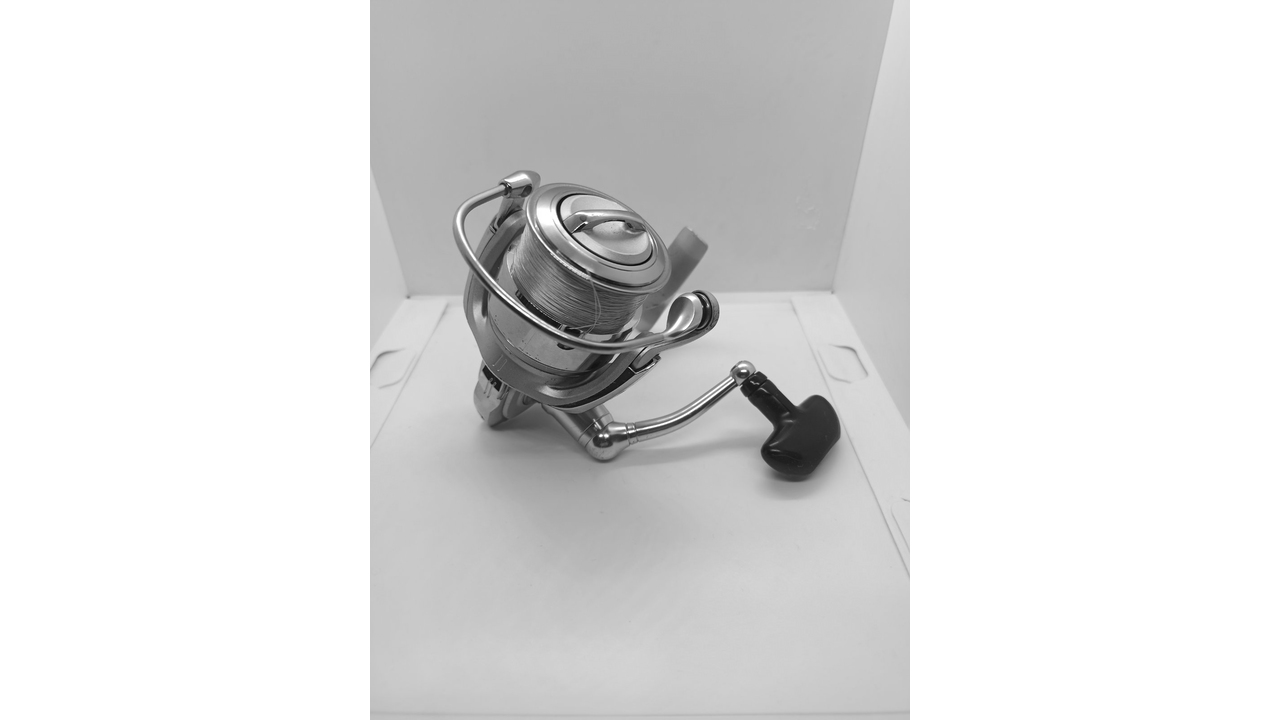 Катушка спиннинговая daiwa luvias 07 2506  
