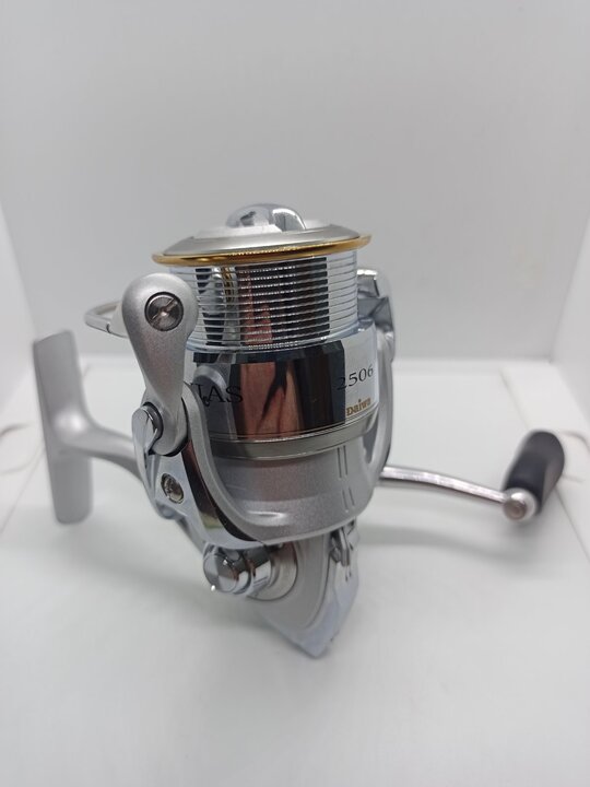 Катушка безынерционная daiwa luvias 07 2506