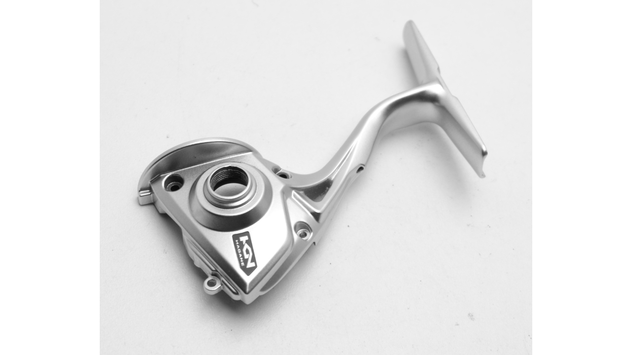 Крышка корпуса shimano stradic 15 2500s/2500/c3000 деталь на схеме под номером 61