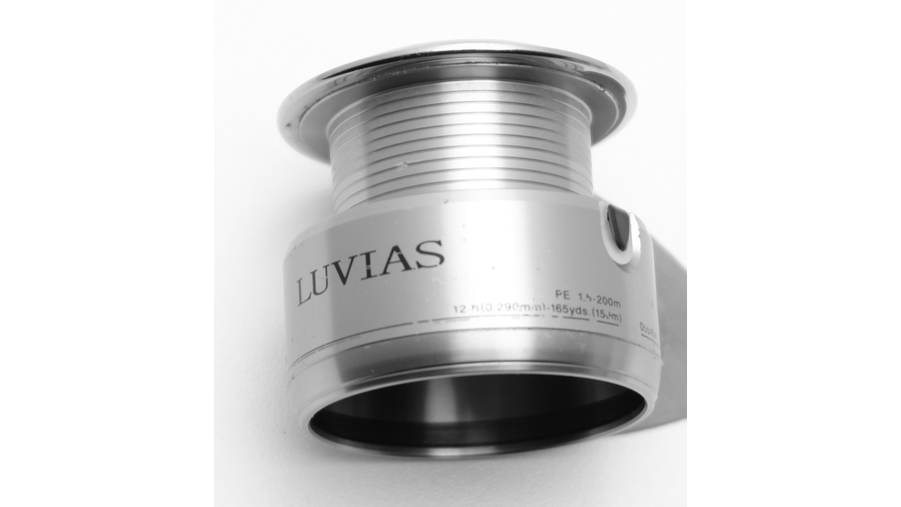 Шпуля daiwa luvias 07 2500