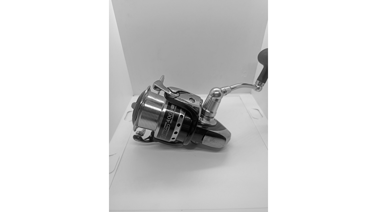 Катушка безынерционная daiwa 04 certate 4000 