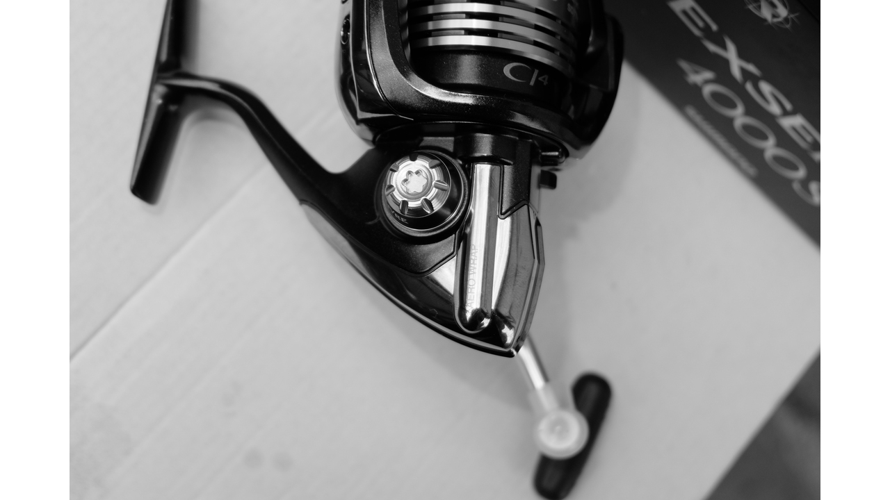 Shimano exsence 09 mg 4000s с то Shimano exsence 09 mg 4000s с то