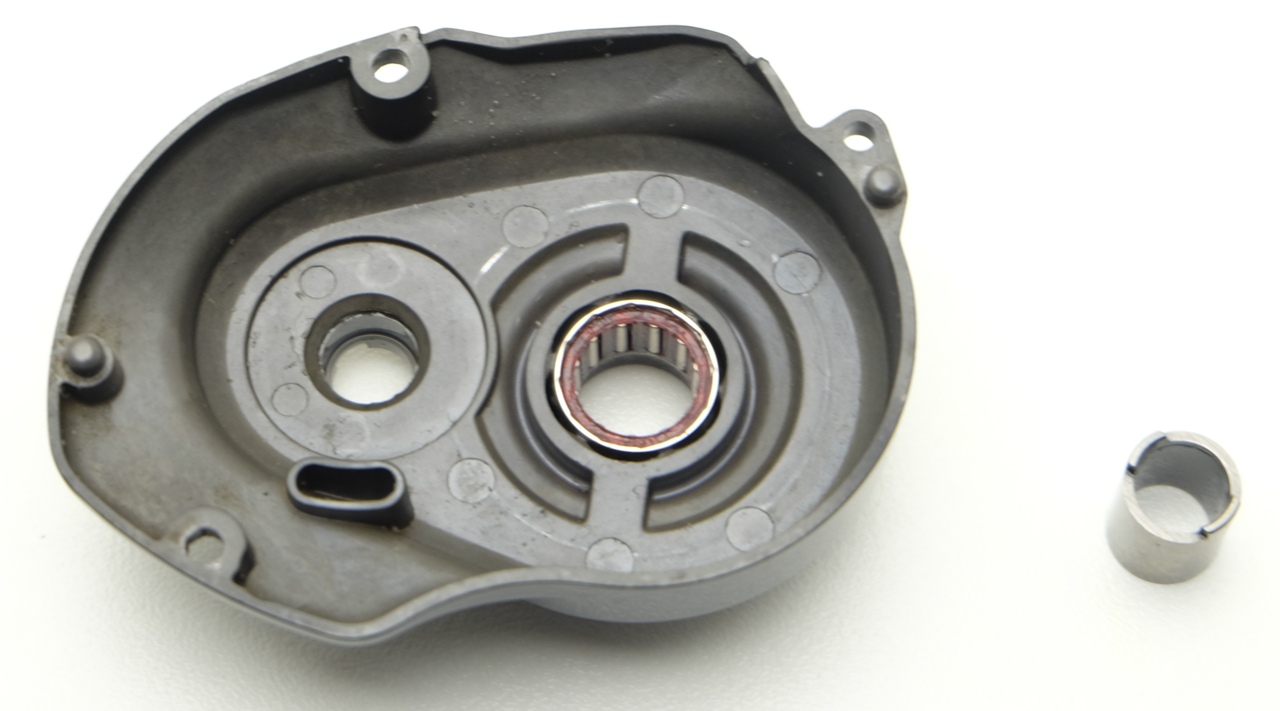 Крышка корпуса с обгонной муфтой daiwa tatula 103hl-tw деталь 51, 82, 83