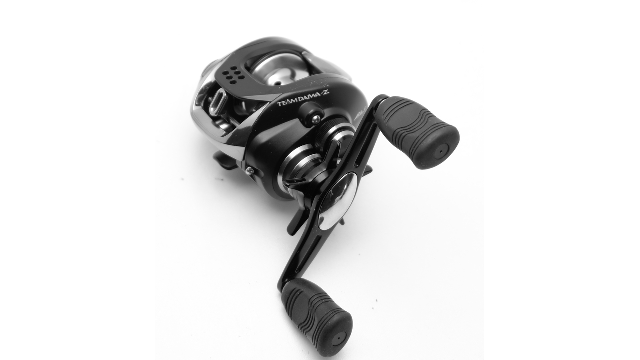 Катушка мультипликаторная daiwa td-z bbs left hand Катушка мультипликаторная daiwa td-z bbs left hand