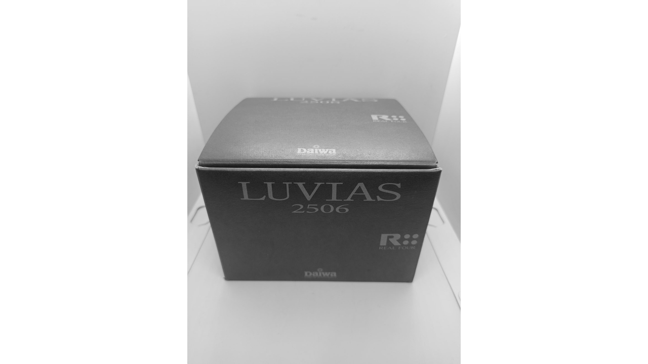 Катушка безынерционная daiwa luvias 07 2506 Катушка безынерционная daiwa luvias 07 2506