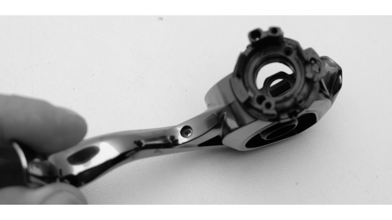 Корпус daiwa exist 18 lt 4000-cxh деталь на схеме 80