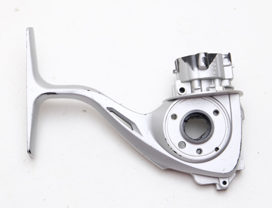 Корпус с переключателем daiwa luvias 07 2500r деталь на схеме № 61, 65-67