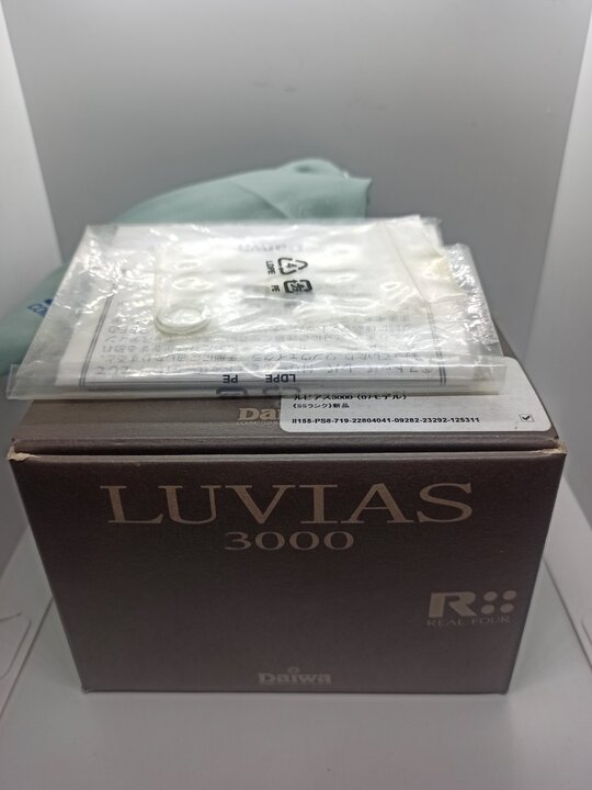 Катушка спиннинговая daiwa luvias 07 3000