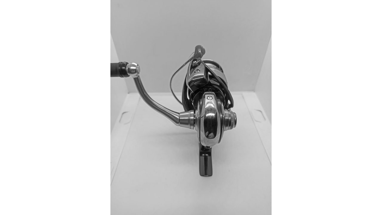 Катушка спиннинговая 19 lt certate 2500 Катушка спиннинговая 19 lt certate 2500