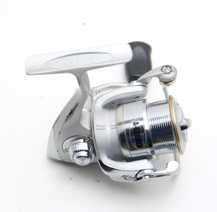 Катушка спиннинговая daiwa luvias 07 1003 с то